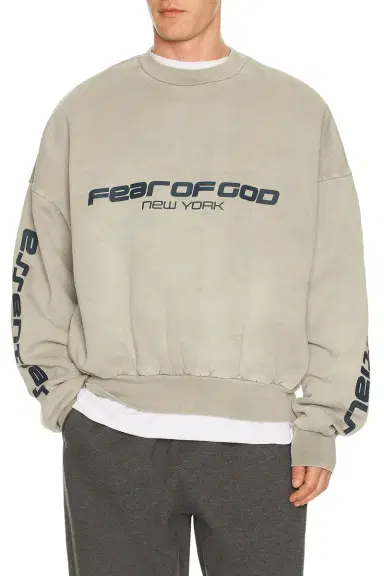 Fear of God Essentials Cropped Relaxed Sweatshirt | Thumbnail 3 Fear of God Essentials Cropped Relaxed Sweatshirt | Thumbnail 3