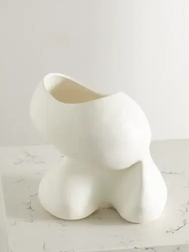 .A. MEN. Luminous Beings 01: Hikari Earthenware Sculpture | Thumbnail 1 .A. MEN. Luminous Beings 01: Hikari Earthenware Sculpture | Thumbnail 1