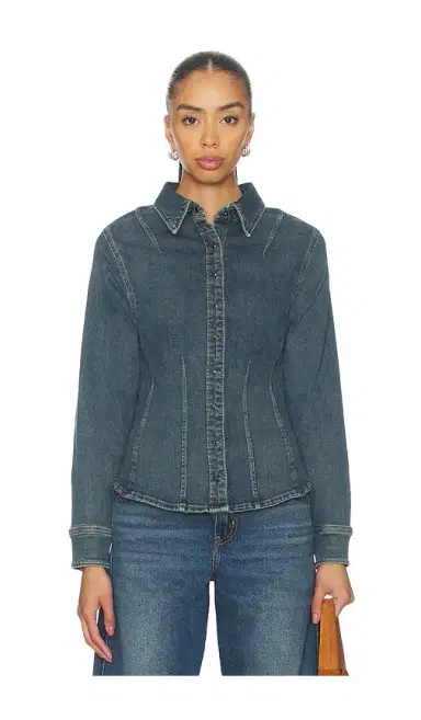 Levi's Long Sleeve Shaped Shirt | Thumbnail 1 Levi's Long Sleeve Shaped Shirt | Thumbnail 1
