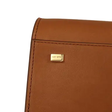 The Row The Row Soft Margaux 12 Bag Cuir Saddle Leather Gold Hardware | Thumbnail 8 The Row The Row Soft Margaux 12 Bag Cuir Saddle Leather Gold Hardware | Thumbnail 8