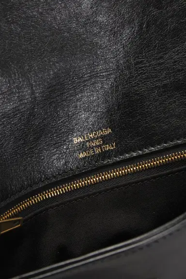 balenciaga Balenciaga BB Soft Flap Small Bag | Thumbnail 6 balenciaga Balenciaga BB Soft Flap Small Bag | Thumbnail 6