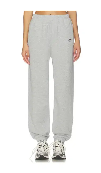 HOMMEgirls X Fruit Of The Loom Vintage Fit Sweatpants | Thumbnail 1 HOMMEgirls X Fruit Of The Loom Vintage Fit Sweatpants | Thumbnail 1