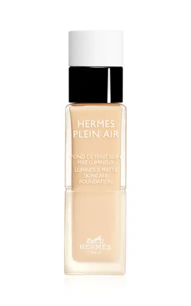 Hermès Beauty Hermès Plein Air; Luminous Matte Skincare Foundation - 31C Sépia | Thumbnail 24 Hermès Beauty Hermès Plein Air; Luminous Matte Skincare Foundation - 31C Sépia | Thumbnail 24