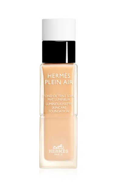 Hermès Beauty Hermès Plein Air; Luminous Matte Skincare Foundation - 17W Vanille | Thumbnail 26 Hermès Beauty Hermès Plein Air; Luminous Matte Skincare Foundation - 17W Vanille | Thumbnail 26