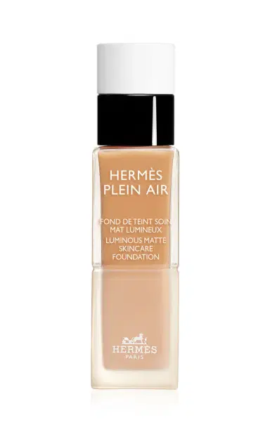 Hermès Beauty Hermès Plein Air; Luminous Matte Skincare Foundation - 31C Sépia | Thumbnail 28 Hermès Beauty Hermès Plein Air; Luminous Matte Skincare Foundation - 31C Sépia | Thumbnail 28