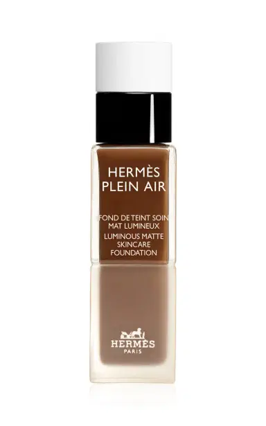 Hermès Beauty Hermès Plein Air; Luminous Matte Skincare Foundation - 17W Vanille | Thumbnail 29 Hermès Beauty Hermès Plein Air; Luminous Matte Skincare Foundation - 17W Vanille | Thumbnail 29