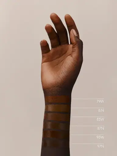 HERMÈS Hermès Plein Air Luminous Matte Skin Care Foundation - 97 Ebene | Thumbnail 5 HERMÈS Hermès Plein Air Luminous Matte Skin Care Foundation - 97 Ebene | Thumbnail 5