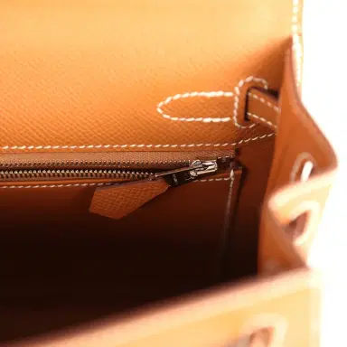 HERMÈS Pre-owned Hermes Kelly Sellier 25 Gold Epsom Palladium Hardware | Thumbnail 9 HERMÈS Pre-owned Hermes Kelly Sellier 25 Gold Epsom Palladium Hardware | Thumbnail 9
