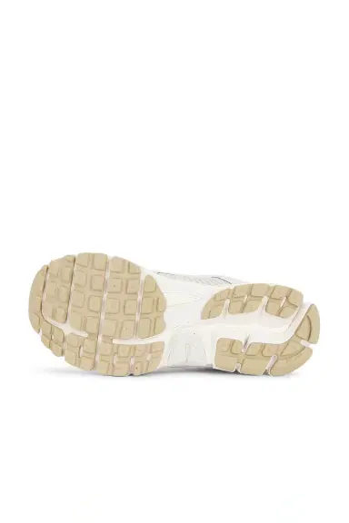 Nike Zoom Vomero 5 Sneaker | Thumbnail 6 Nike Zoom Vomero 5 Sneaker | Thumbnail 6