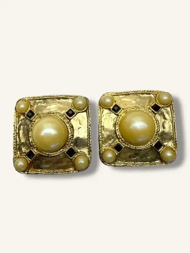 Jen Wonders Studio Sculptural Earrings | Thumbnail 2 Jen Wonders Studio Sculptural Earrings | Thumbnail 2