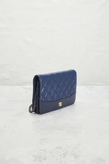 Chanel Chanel Calfskin Gabrielle Wallet On Chain | Thumbnail 4 Chanel Chanel Calfskin Gabrielle Wallet On Chain | Thumbnail 4