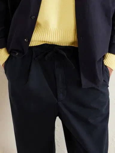 OFFICINE GÉNÉRALE Peterson Tapered Pleated Cotton-Blend Twill Drawstring Trousers - Men | Thumbnail 5 OFFICINE GÉNÉRALE Peterson Tapered Pleated Cotton-Blend Twill Drawstring Trousers - Men | Thumbnail 5