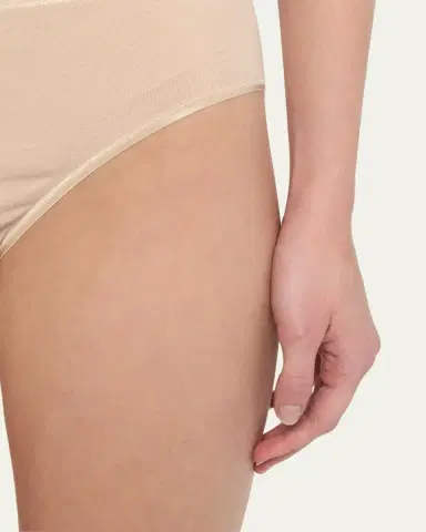 Hanro Cotton Seamless High-Leg Briefs | Thumbnail 11 Hanro Cotton Seamless High-Leg Briefs | Thumbnail 11