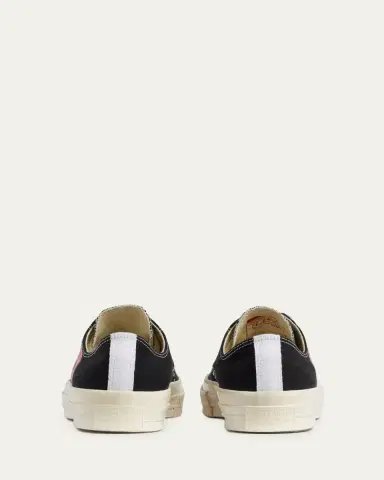 Comme des Garçons Men's x Converse All Star Chuck Taylor '70 Low-Top Sneakers | Thumbnail 5 Comme des Garçons Men's x Converse All Star Chuck Taylor '70 Low-Top Sneakers | Thumbnail 5