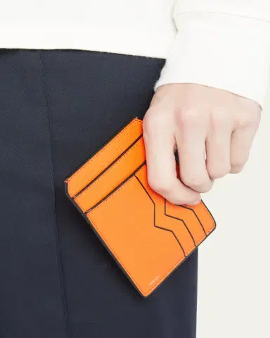 Valextra Men's V-Cut Compact Pebble Leather Card Holder | Thumbnail 5 Valextra Men's V-Cut Compact Pebble Leather Card Holder | Thumbnail 5