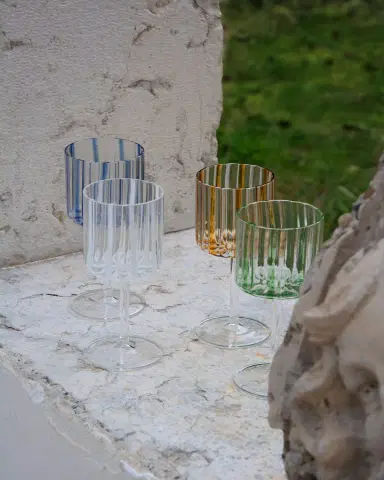 Tuttoattaccato Stripe Wine Glass, White | Thumbnail 3 Tuttoattaccato Stripe Wine Glass, White | Thumbnail 3