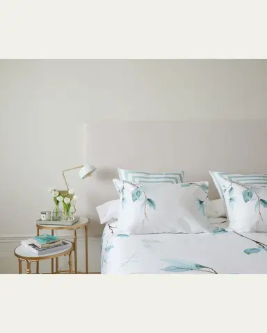 The Lino Japan 500-Thread Count Pillowcase Pair, KING CASE | Thumbnail 2 The Lino Japan 500-Thread Count Pillowcase Pair, KING CASE | Thumbnail 2