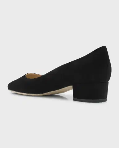 Manolo Blahnik Lista Suede Pumps | Thumbnail 2 Manolo Blahnik Lista Suede Pumps | Thumbnail 2