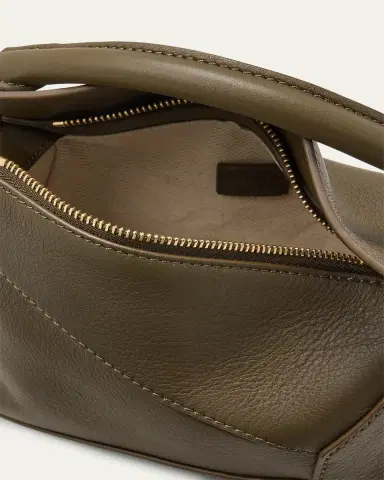 Loewe x Paula's Ibiza Puzzle Edge Mini Top-Handle Bag in Leather | Thumbnail 4 Loewe x Paula's Ibiza Puzzle Edge Mini Top-Handle Bag in Leather | Thumbnail 4