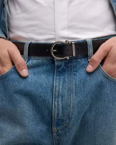 Ferragamo Men's Reversible Leather Gancio Belt | Thumbnail 1 Ferragamo Men's Reversible Leather Gancio Belt | Thumbnail 1