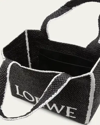 Loewe x Paula's Ibiza Font Logo Large Tote Bag in Raffia | Thumbnail 4 Loewe x Paula's Ibiza Font Logo Large Tote Bag in Raffia | Thumbnail 4