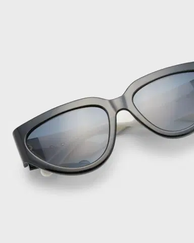 Marc Jacobs J Marc Logo Plastic Cat-Eye Sunglasses | Thumbnail 4 Marc Jacobs J Marc Logo Plastic Cat-Eye Sunglasses | Thumbnail 4