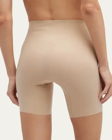 Commando High-Rise Zone Smoothing Shorts | Thumbnail 3 Commando High-Rise Zone Smoothing Shorts | Thumbnail 3