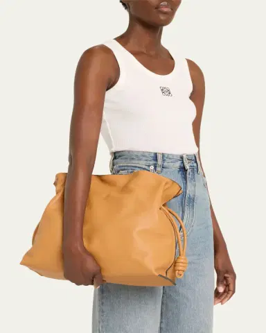 Loewe Flamenco Large Clutch Bag in Napa Leather with Golden Foil Anagram | Thumbnail 8 Loewe Flamenco Large Clutch Bag in Napa Leather with Golden Foil Anagram | Thumbnail 8