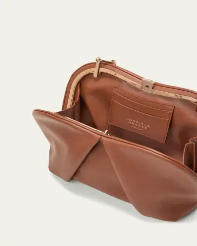 Gabriela Hearst Taylor Leather Clutch Bag | Thumbnail 4 Gabriela Hearst Taylor Leather Clutch Bag | Thumbnail 4