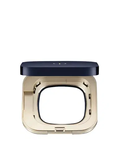 Cle de Peau Beaute Radiant Cushion Dewy Foundation Case | Thumbnail 1 Cle de Peau Beaute Radiant Cushion Dewy Foundation Case | Thumbnail 1