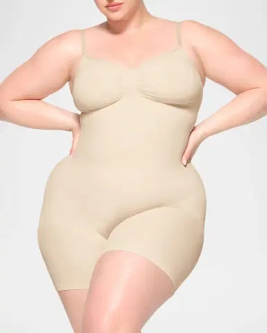 SKIMS Seamless Sculpt Mid-Thigh Bodysuit | Thumbnail 18 SKIMS Seamless Sculpt Mid-Thigh Bodysuit | Thumbnail 18