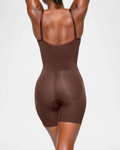 SKIMS Seamless Sculpt Mid-Thigh Bodysuit | Thumbnail 30 SKIMS Seamless Sculpt Mid-Thigh Bodysuit | Thumbnail 30
