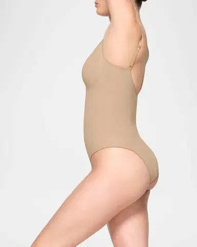 SKIMS Seamless Sculpt Brief Bodysuit | Thumbnail 15 SKIMS Seamless Sculpt Brief Bodysuit | Thumbnail 15