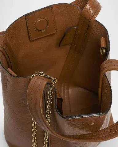 Chloé Spin Mini Tote Bag in Grained Calfskin | Thumbnail 3 Chloé Spin Mini Tote Bag in Grained Calfskin | Thumbnail 3