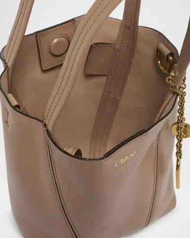 Chloé Spin Mini Tote Bag in Grained Calfskin | Thumbnail 39 Chloé Spin Mini Tote Bag in Grained Calfskin | Thumbnail 39