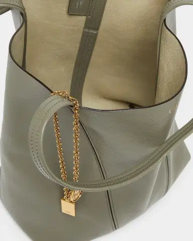 Chloé Spin Medium Tote Bag in Leather | Thumbnail 67 Chloé Spin Medium Tote Bag in Leather | Thumbnail 67