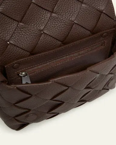 Bottega Veneta Men's Small Intreccio Leather Crossbody Bag | Thumbnail 7 Bottega Veneta Men's Small Intreccio Leather Crossbody Bag | Thumbnail 7