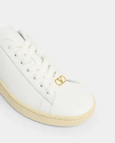 Valentino Garavani Royco VLogo Napa Low-Top Sneakers | Thumbnail 2 Valentino Garavani Royco VLogo Napa Low-Top Sneakers | Thumbnail 2