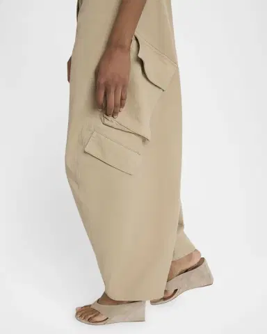 Alaïa Mid-Rise Washed Chino Barrel-Leg Cargo Trousers | Thumbnail 4 Alaïa Mid-Rise Washed Chino Barrel-Leg Cargo Trousers | Thumbnail 4