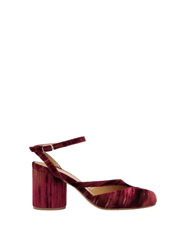 Tabi Velvet Split-Toe Pumps Tabi Velvet Split-Toe Pumps