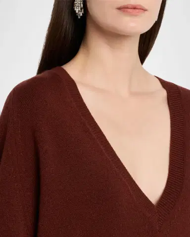 Nili Lotan V-Neck Cashmere Sweater | Thumbnail 14 Nili Lotan V-Neck Cashmere Sweater | Thumbnail 14