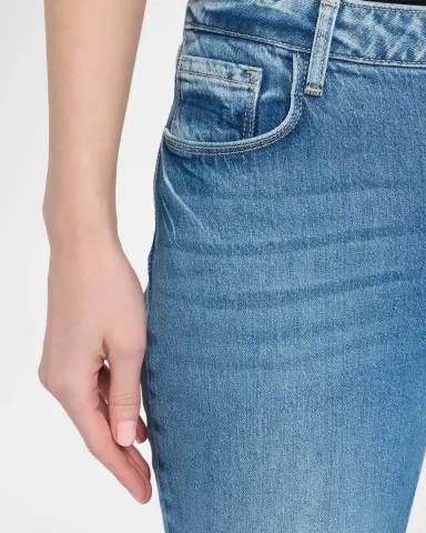 L'Agence Sneeki Low-Rise Straight-Leg Jeans | Thumbnail 9 L'Agence Sneeki Low-Rise Straight-Leg Jeans | Thumbnail 9