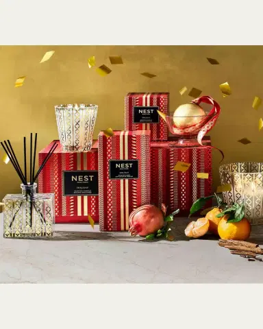 NEST New York Holiday Classic Candle, 8 oz. | Thumbnail 4 NEST New York Holiday Classic Candle, 8 oz. | Thumbnail 4