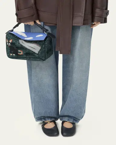 Loewe x Louis Wain Puzzle Futurist Cats Knit Top-Handle Bag | Thumbnail 2 Loewe x Louis Wain Puzzle Futurist Cats Knit Top-Handle Bag | Thumbnail 2