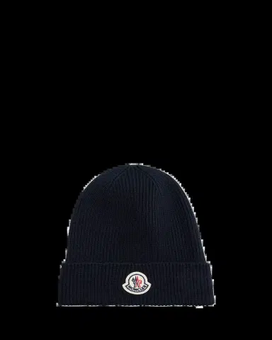 Moncler Men's Ribbed Wool Logo Beanie Hat | Thumbnail 2 Moncler Men's Ribbed Wool Logo Beanie Hat | Thumbnail 2