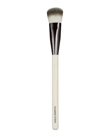 Chantecaille Foundation & Mask Brush | Thumbnail 1 Chantecaille Foundation & Mask Brush | Thumbnail 1