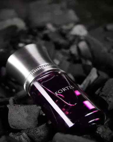 Liquides Imaginaires 3.3 oz. Fortis Eau de Parfum | Thumbnail 4 Liquides Imaginaires 3.3 oz. Fortis Eau de Parfum | Thumbnail 4