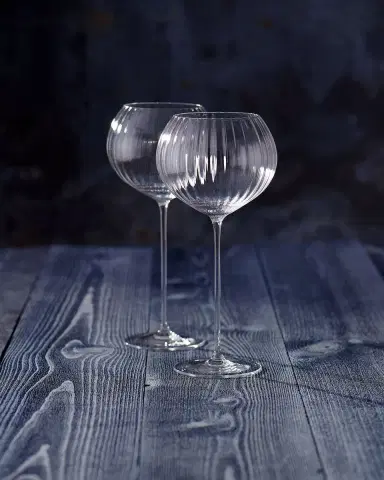 Caskata Quinn Red Wine Glasses, Set of 2 | Thumbnail 2 Caskata Quinn Red Wine Glasses, Set of 2 | Thumbnail 2