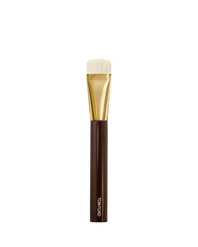 Shade and Illuminate Foundation Brush 2.5 Shade and Illuminate Foundation Brush 2.5