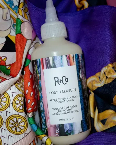 R+Co 6 oz. Lost Treasure Apple Cider Vinegar Conditioner | Thumbnail 4 R+Co 6 oz. Lost Treasure Apple Cider Vinegar Conditioner | Thumbnail 4